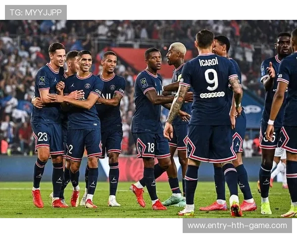 法甲巨头巴黎迎战摩纳哥，胜者将占据榜首位置，大巴黎对摩纳哥首发